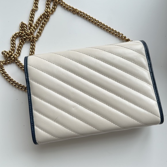 Gucci Vintage Effect GG Marmont Mini Wallet on Chain - Picture 8 of 8